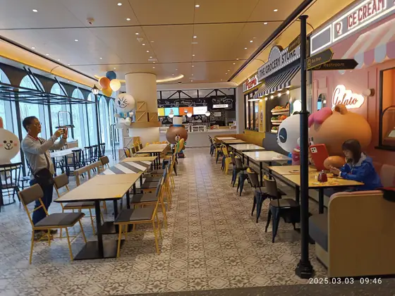 Brown and LINE FRIENDS — Brown and Friends Cafe and Bistro, Macau